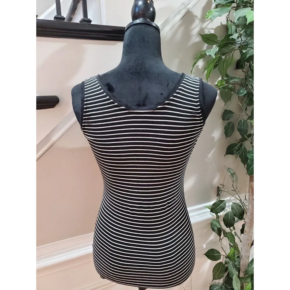 White House Black Market Women Striped Rayon Round Neck Sleeveless Top Blouse XS - Image 6