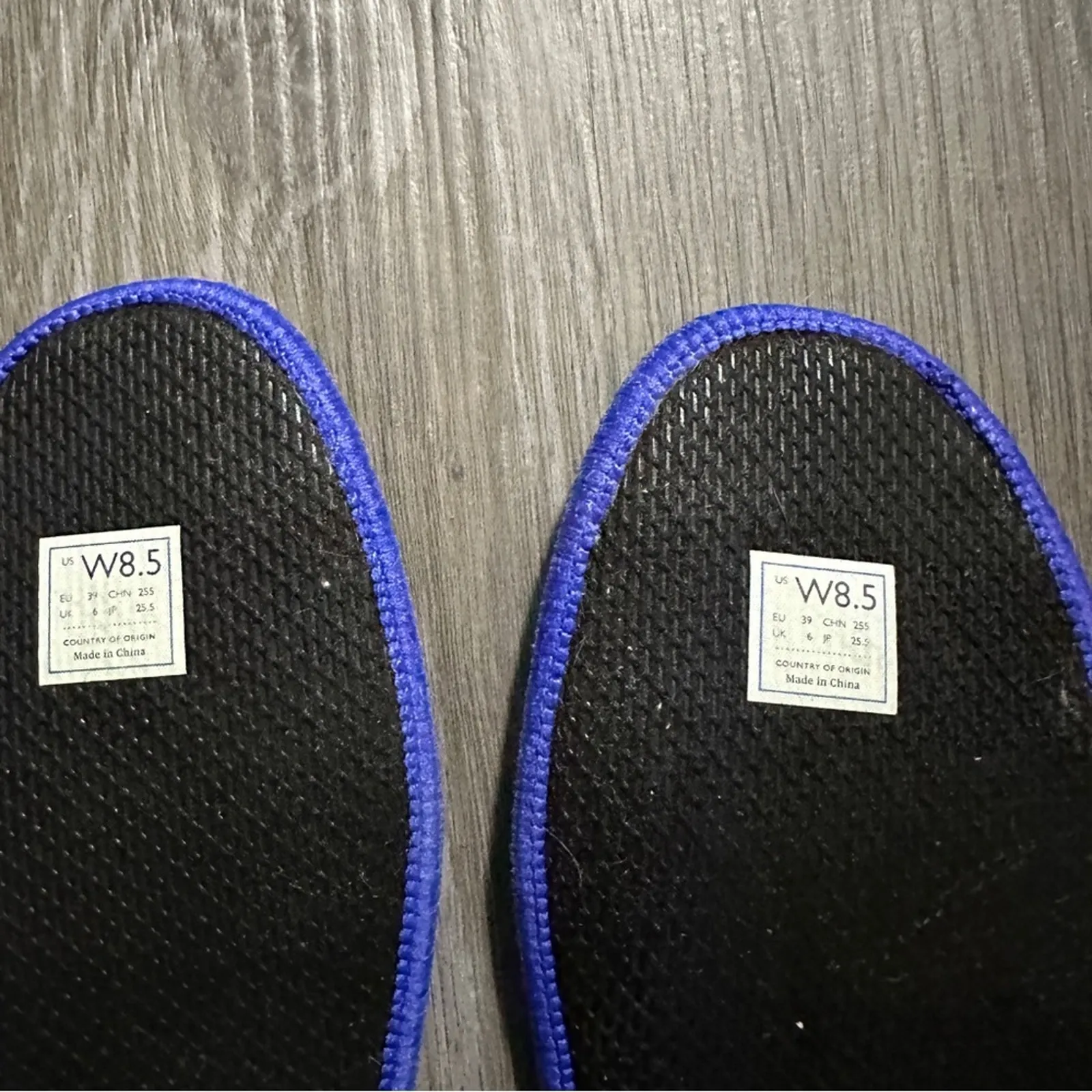 Rothys The Chelsea Berry Lattice Fabric High Top‎ Sneaker Slip On Boots Size 8.5 - Image 10