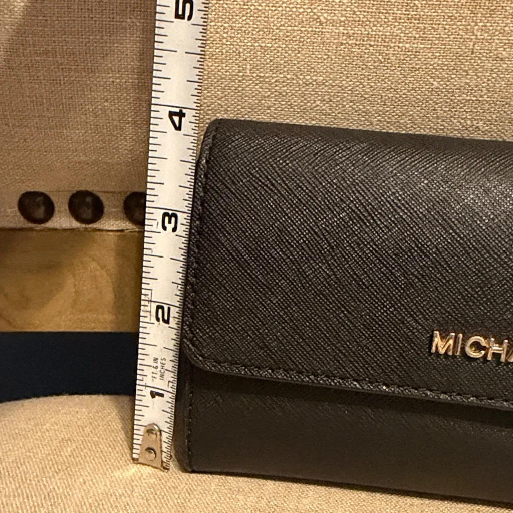 Michael Kors Black Leather Women’s Wallet - Image 14