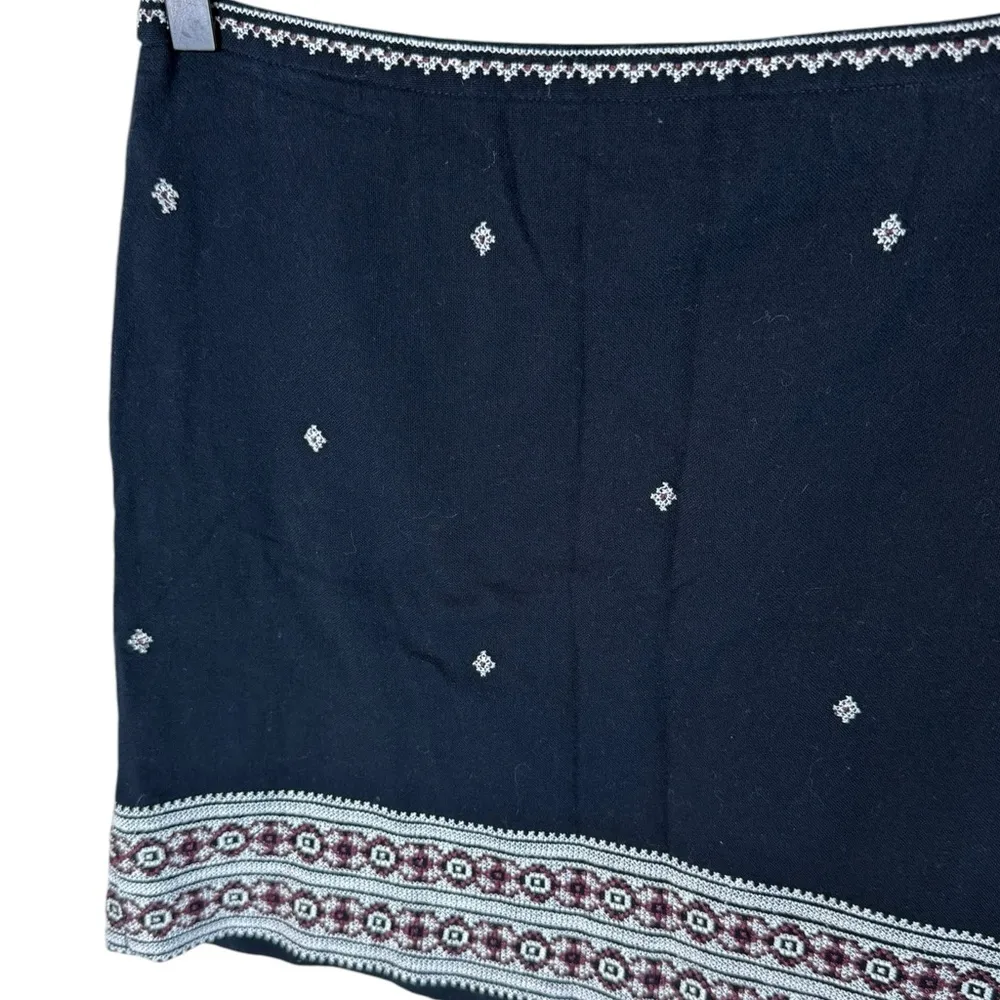 Madewell Women’s Sz 4 Gamine A-Line Skirt Embroidered Black Mini Style F3446 - Image 4