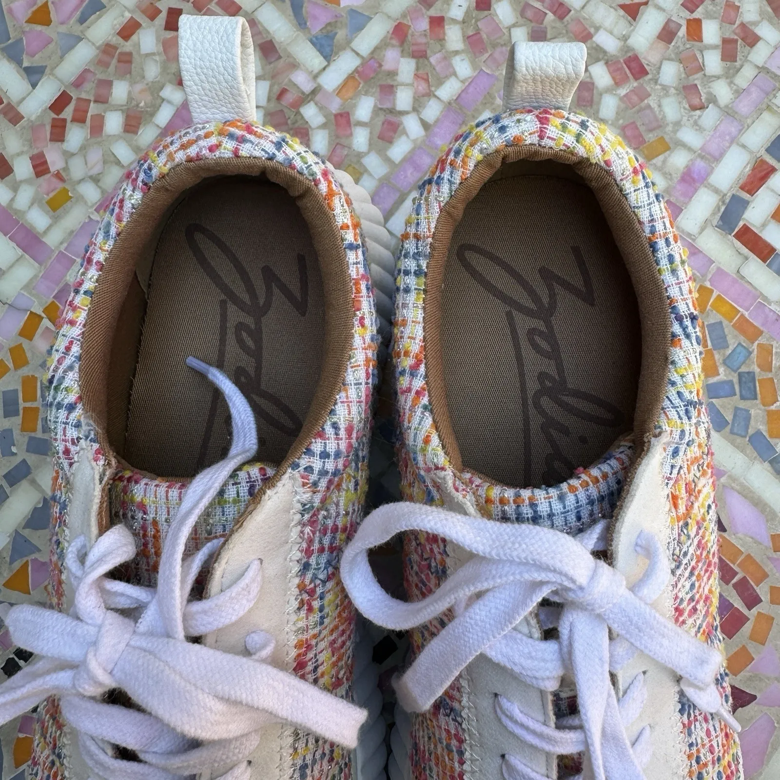 ZODIAC Women's‎ Cooper Sneakers Rainbow Fabric Womens Size 8.5 Shoes - Image 7