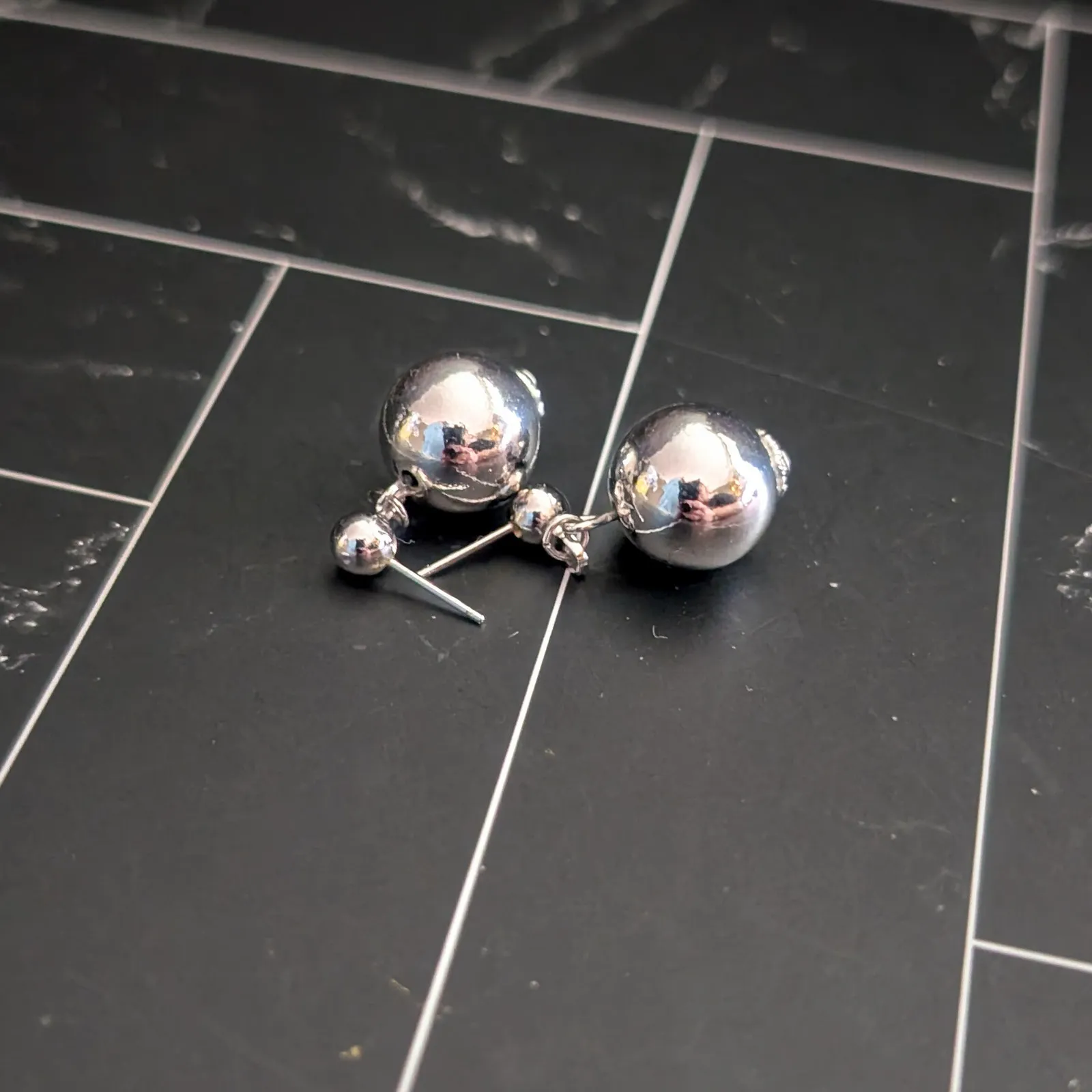 Vintage Stud Earrings Silver Tone Ball Dangle Shiny Mirrored - Image 5