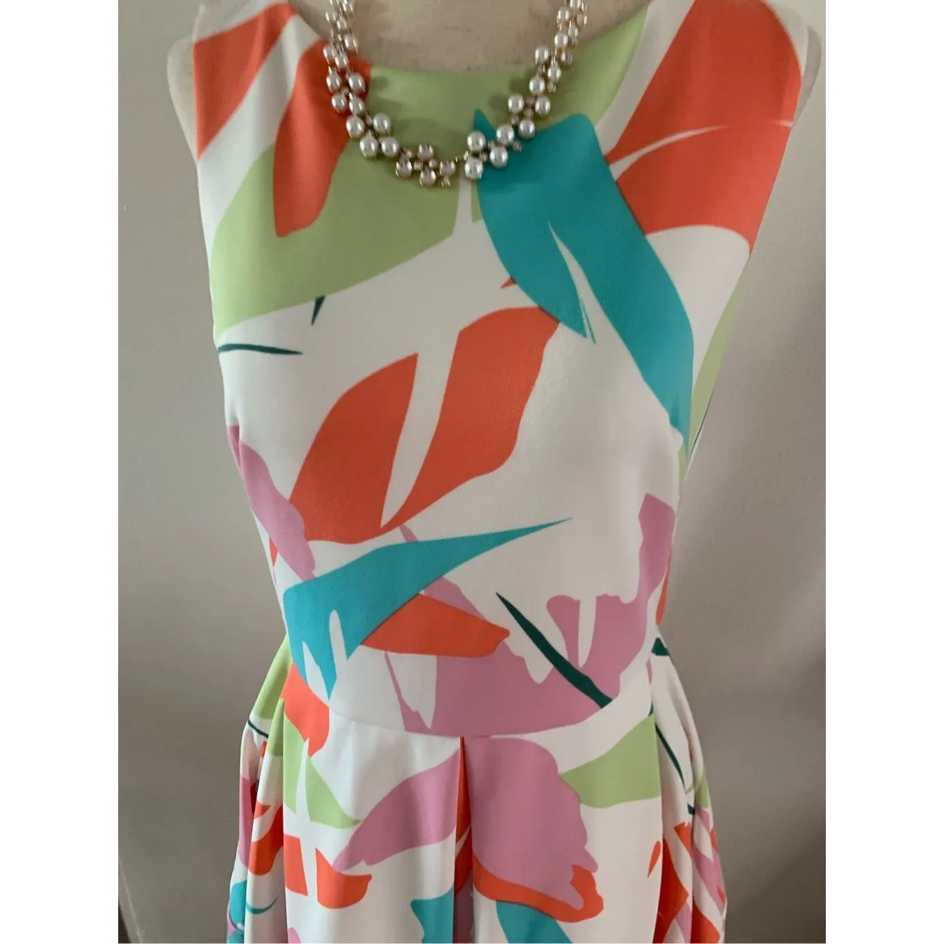 Taylor Dresses Women's Sleeveless Abstract Print Fit and Flare Dress White Size 6 - Image 2