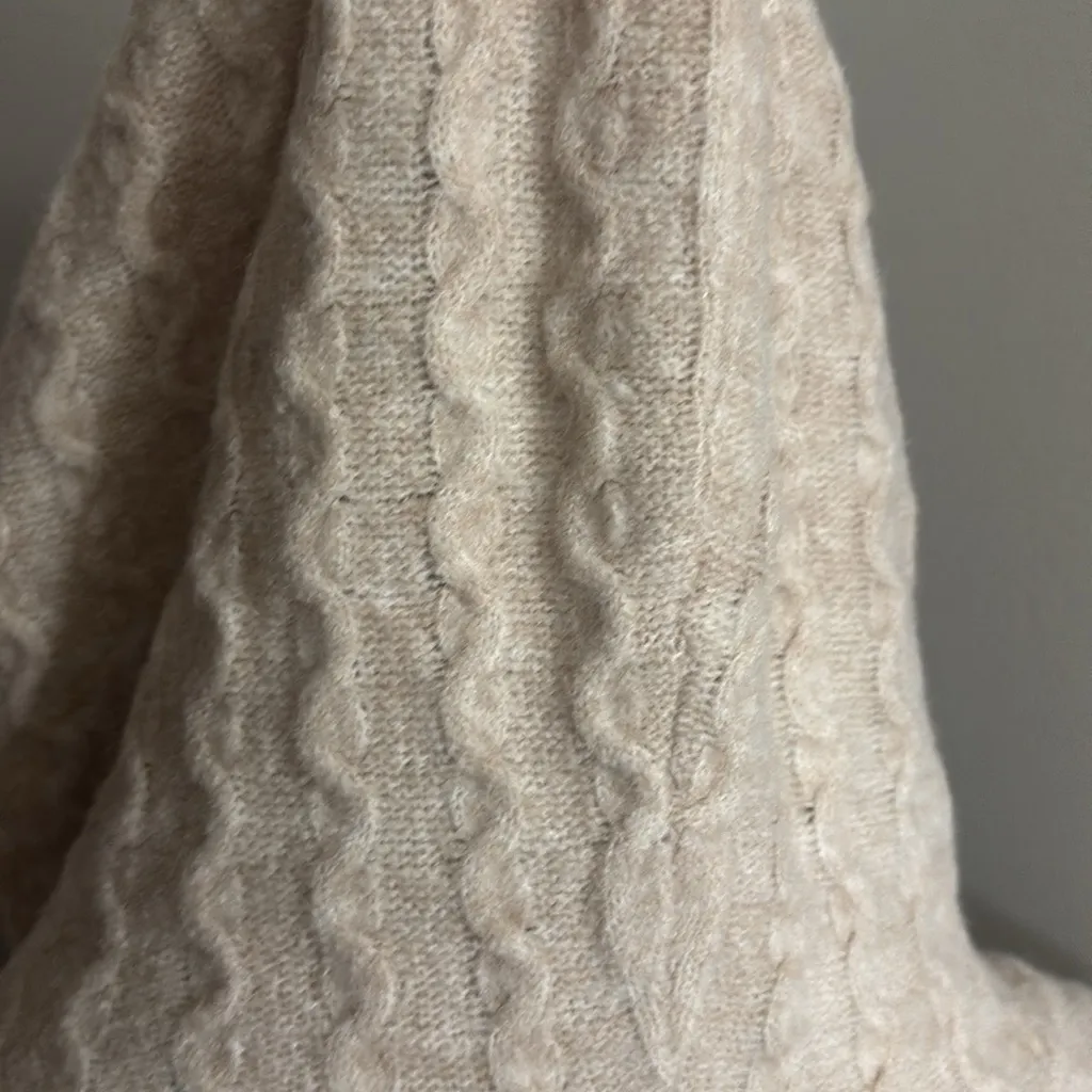 Gibson Latimer cable sweater hoodie - Image 6