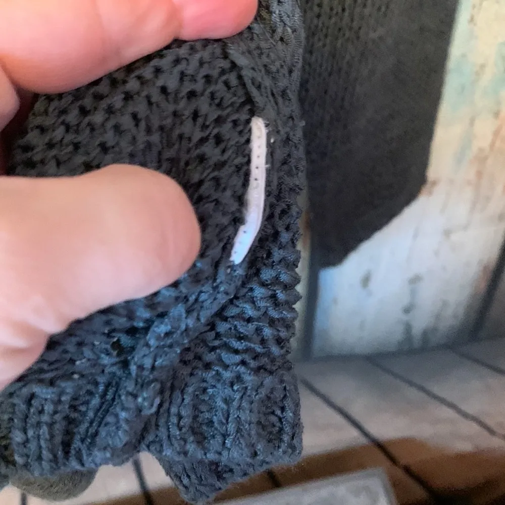 Miss Me  Green Knit Ripped Back Distressed Sweater Size S - Image 3