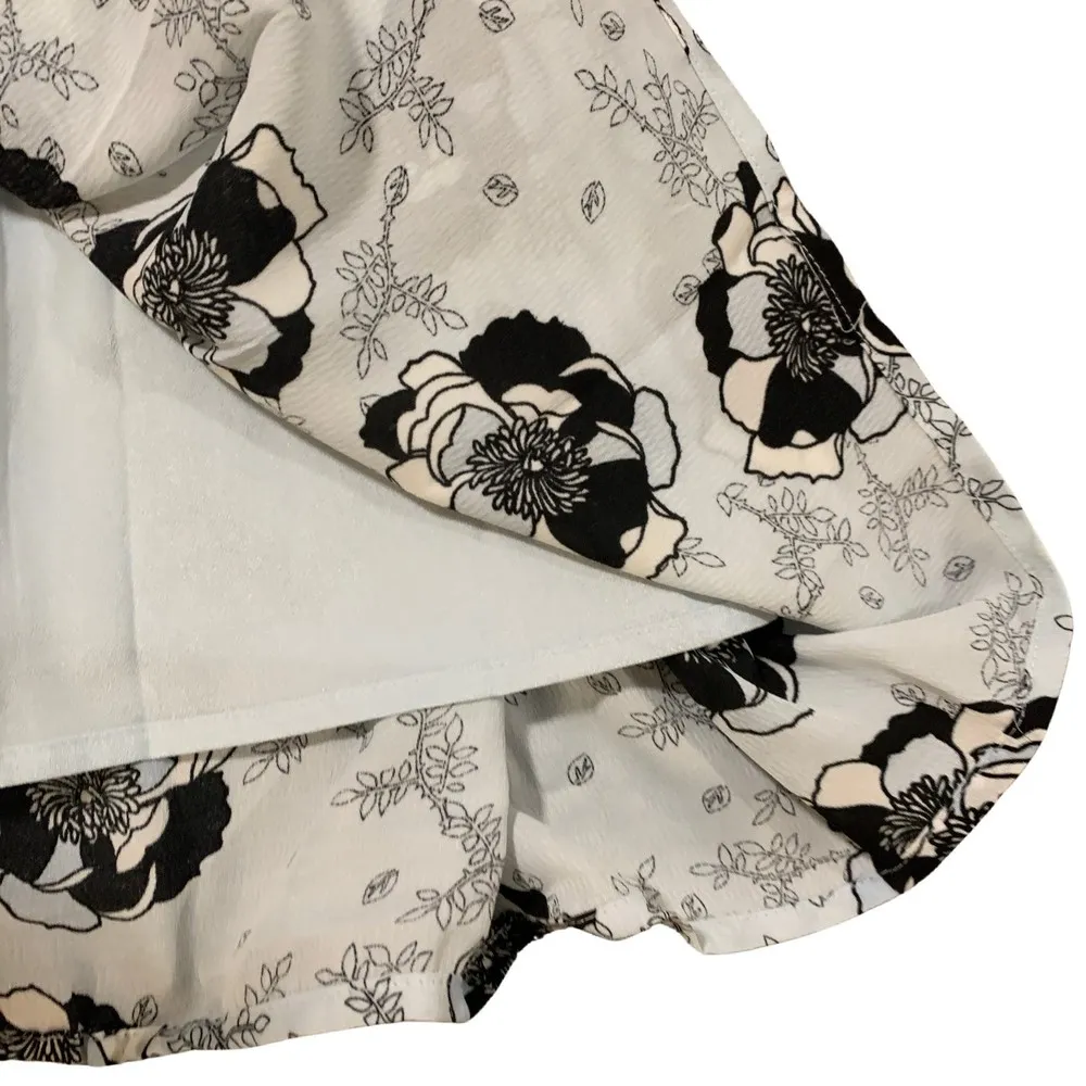 Boutique | The Black Rose Spring Midi Dress Size Medium - Image 11