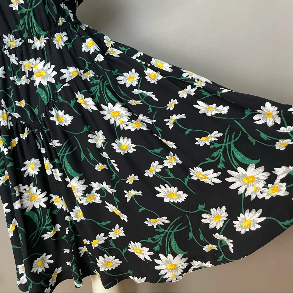 Handmade Daisy Dress Floral Print A-Line Country Retro Short Sleeves Black White - Image 8