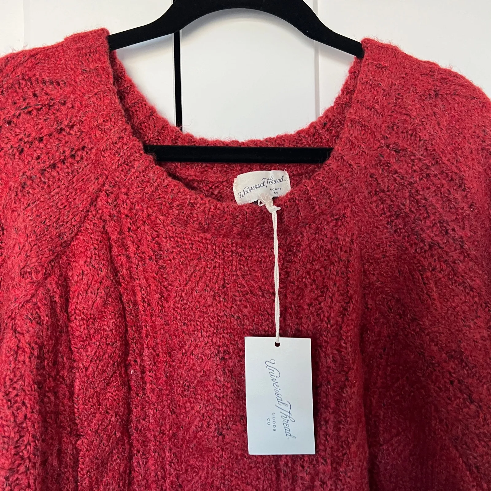 Universal Threads Universal Thread Women's Plus Size Red Cable Knit Crewneck Sweater - 3X - NWT - Image 3
