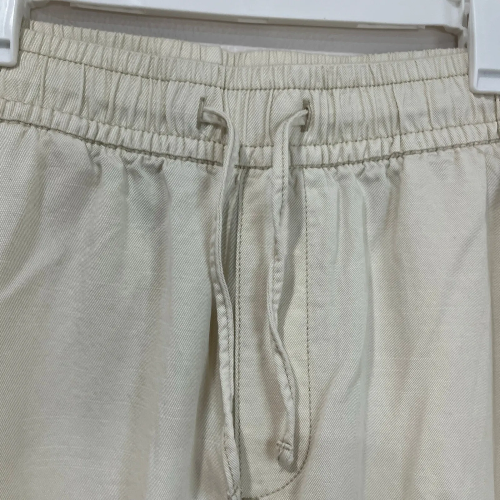 Old Navy Mid Rise Wide Leg Cargo Pants Size M Cream Drawstring Utility - Image 4