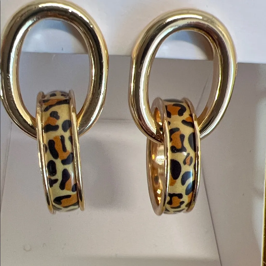True to Form | Leopard Earrings Gold - Image 3