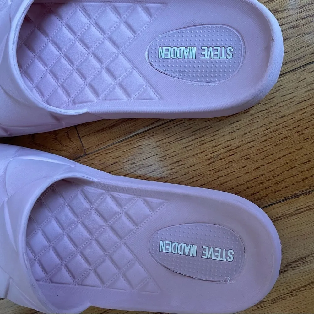 Steve Madden Womens Soulful Pink Woven Pool Slides Slip On Sandals Sz 7 - Image 8