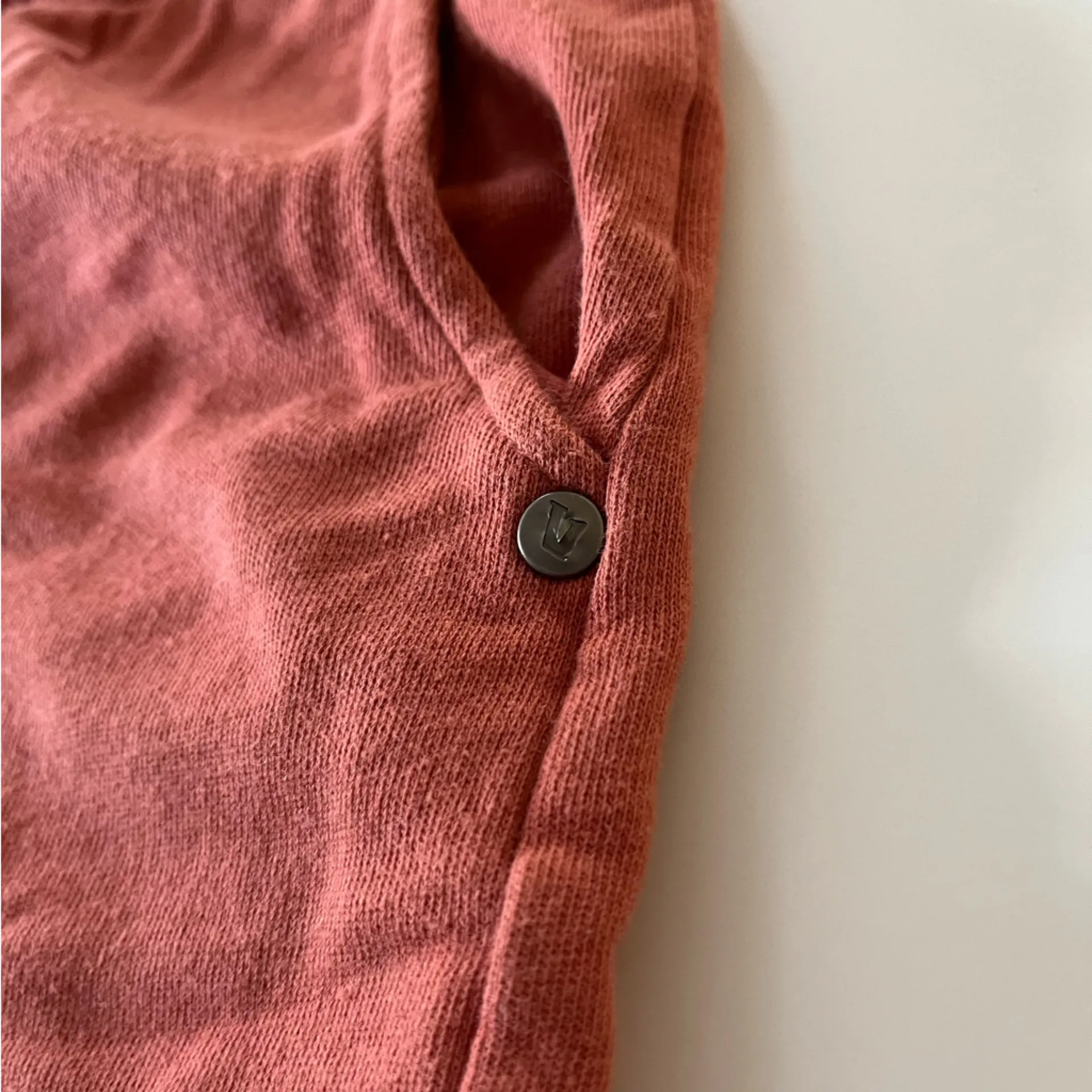 Vuori Women's Sunnyside Shorts - Image 4