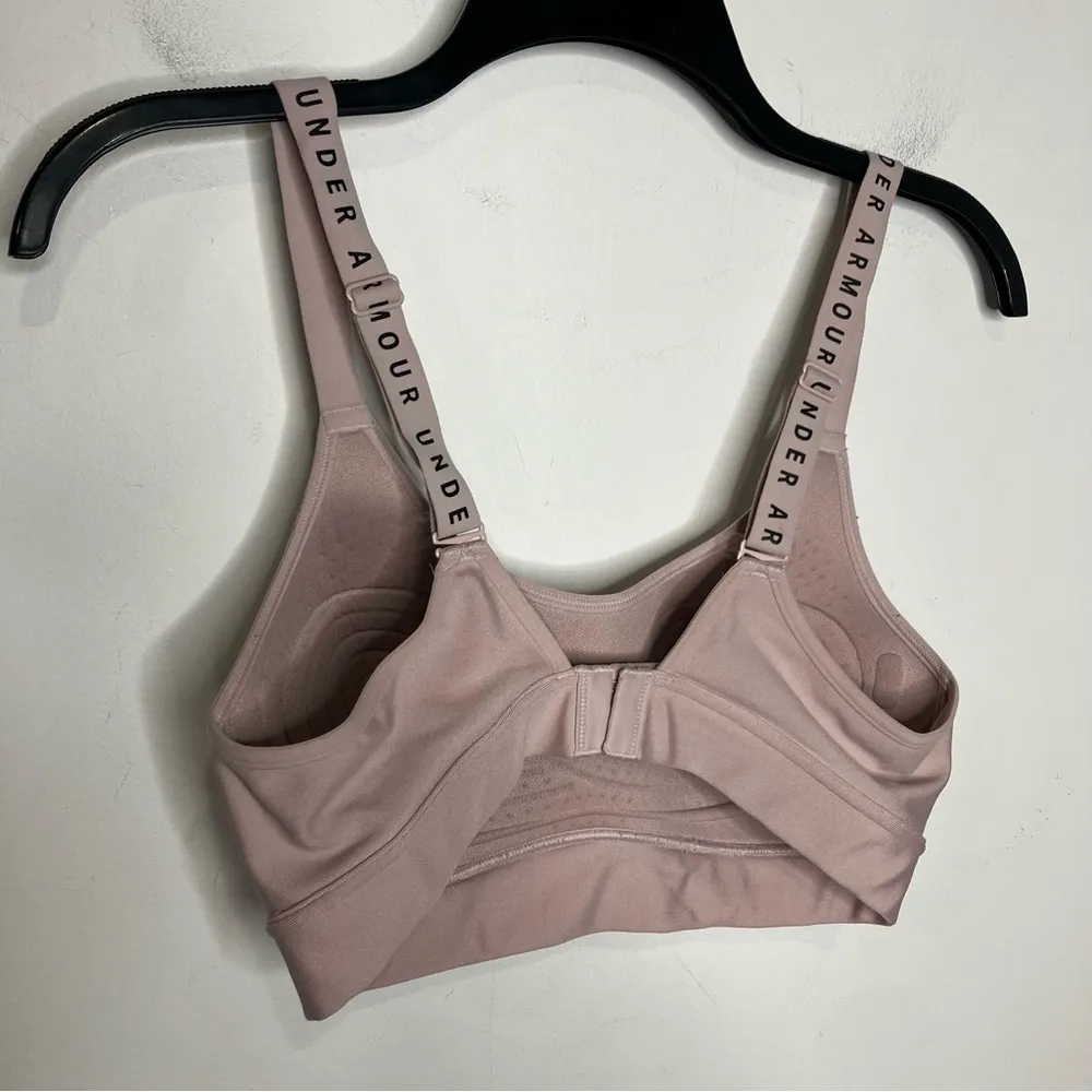 Under Armour‎ fitted sports bra pink black size medium - Image 4