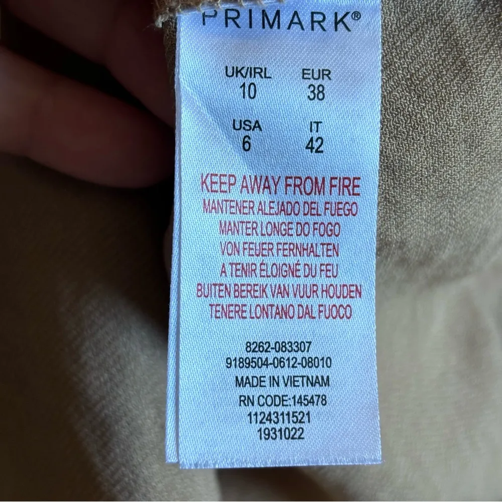 Primark Short Sleeve Drawstring Button Up Shirt- Size 6 - Image 8