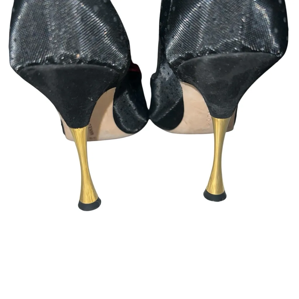 Manolo Blahnik Sohemias 105 Polka Dot Mesh Pumps Black With Flower Appliqué - Image 7