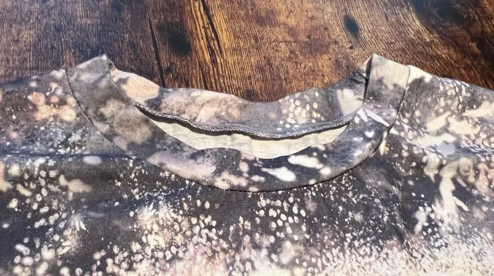 EMERY ROSE : ladies Yellowstone themed t - Image 5