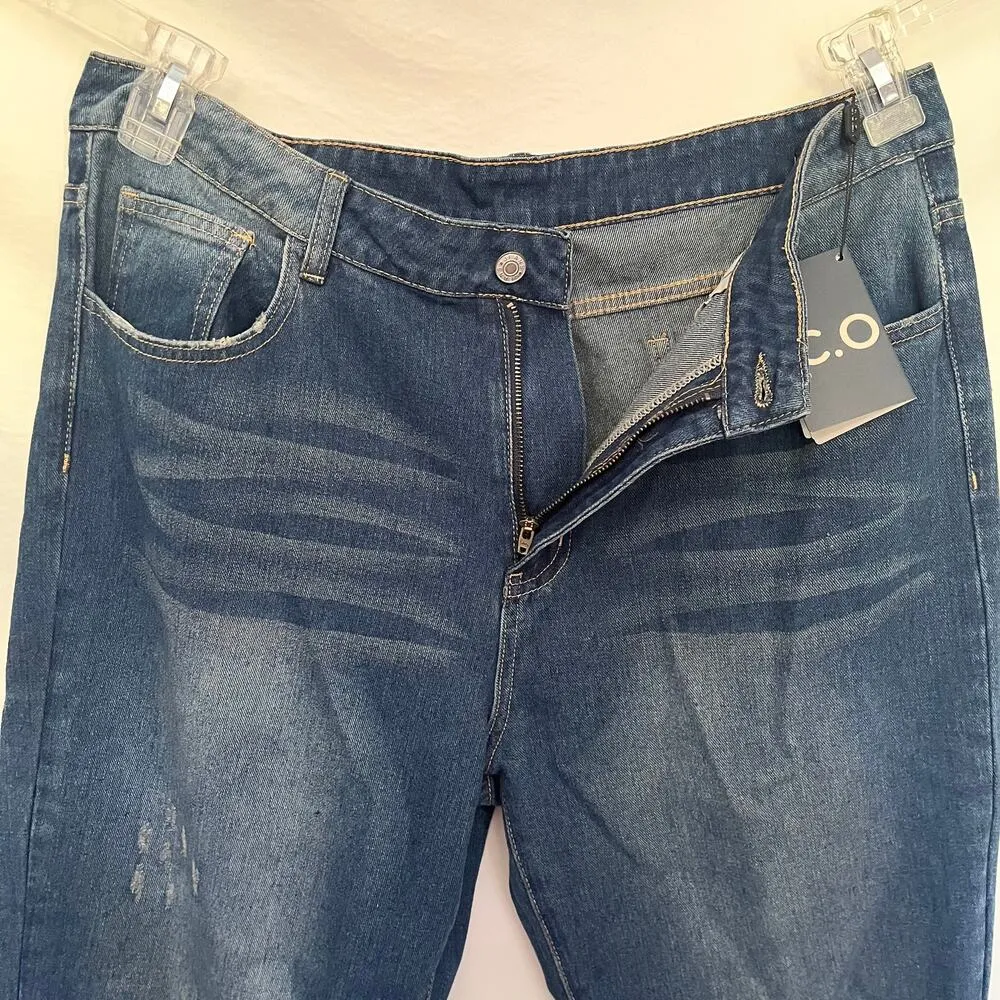 C.O.Z.Y Straight Leg Womens Jeans Size XL Denim Medium wash Light Distress New - Image 4