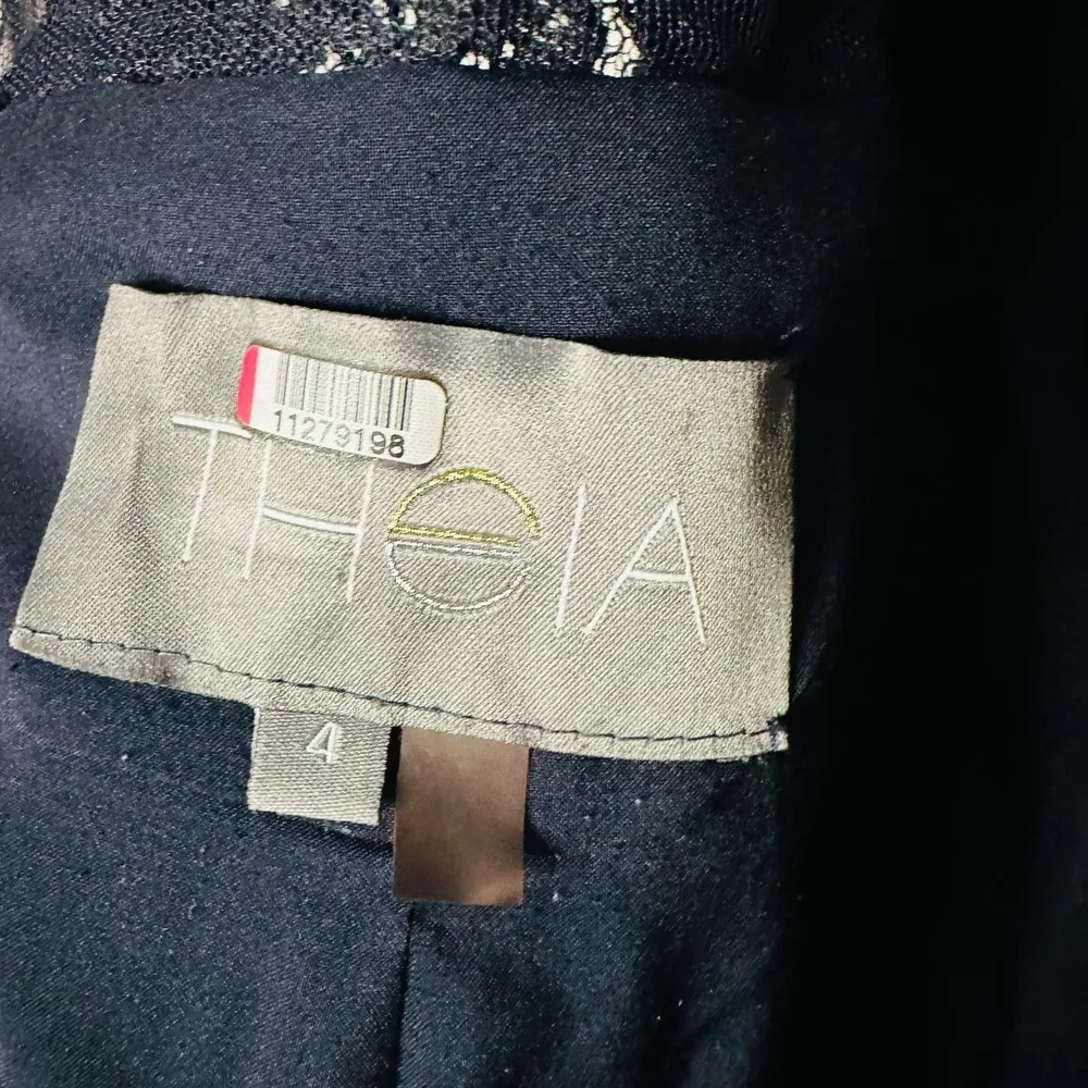 Theia Women's Blue Dramatic Lace Neck Formal Evening Deep Midnight Gown Size 4 - Image 14