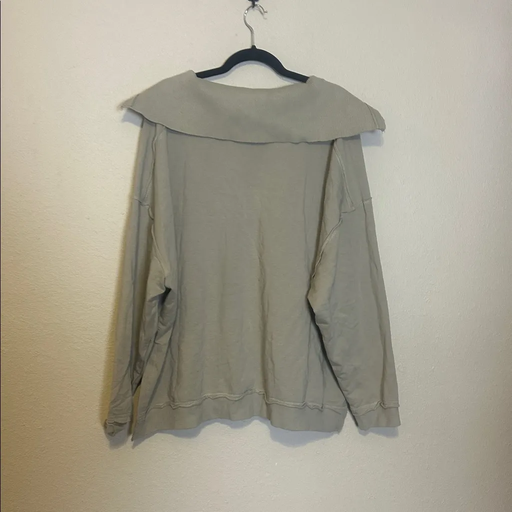 Torrid V-Neck Pullover Sweatshirt Size 3X in Plaza Taupe - Image 6