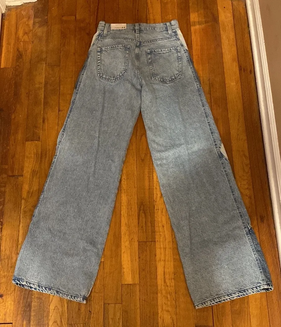 Side Eye Baggy Jean - Image 2