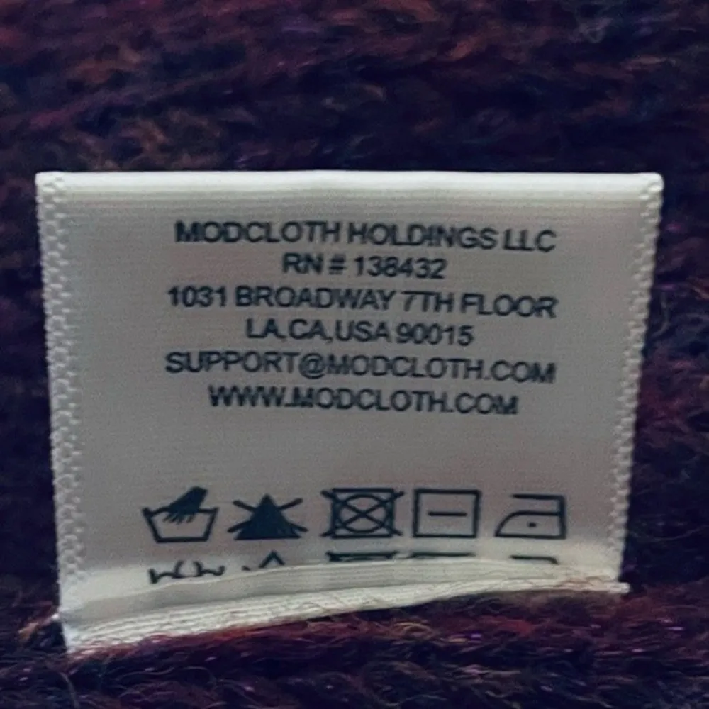 Modcloth Playing it Cowl Tunic Sweater Burgundy Size Small - Image 8