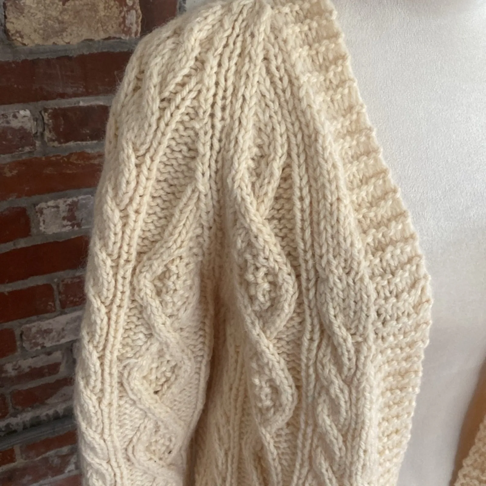 Vintage virgin wool made on Italy knit cardigan Filene’s vintage size XL - Image 3