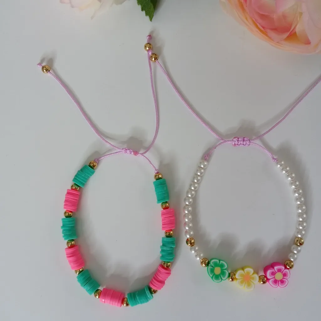 Handmade  Clay Beaded Bracelet Adjustable - Image 4