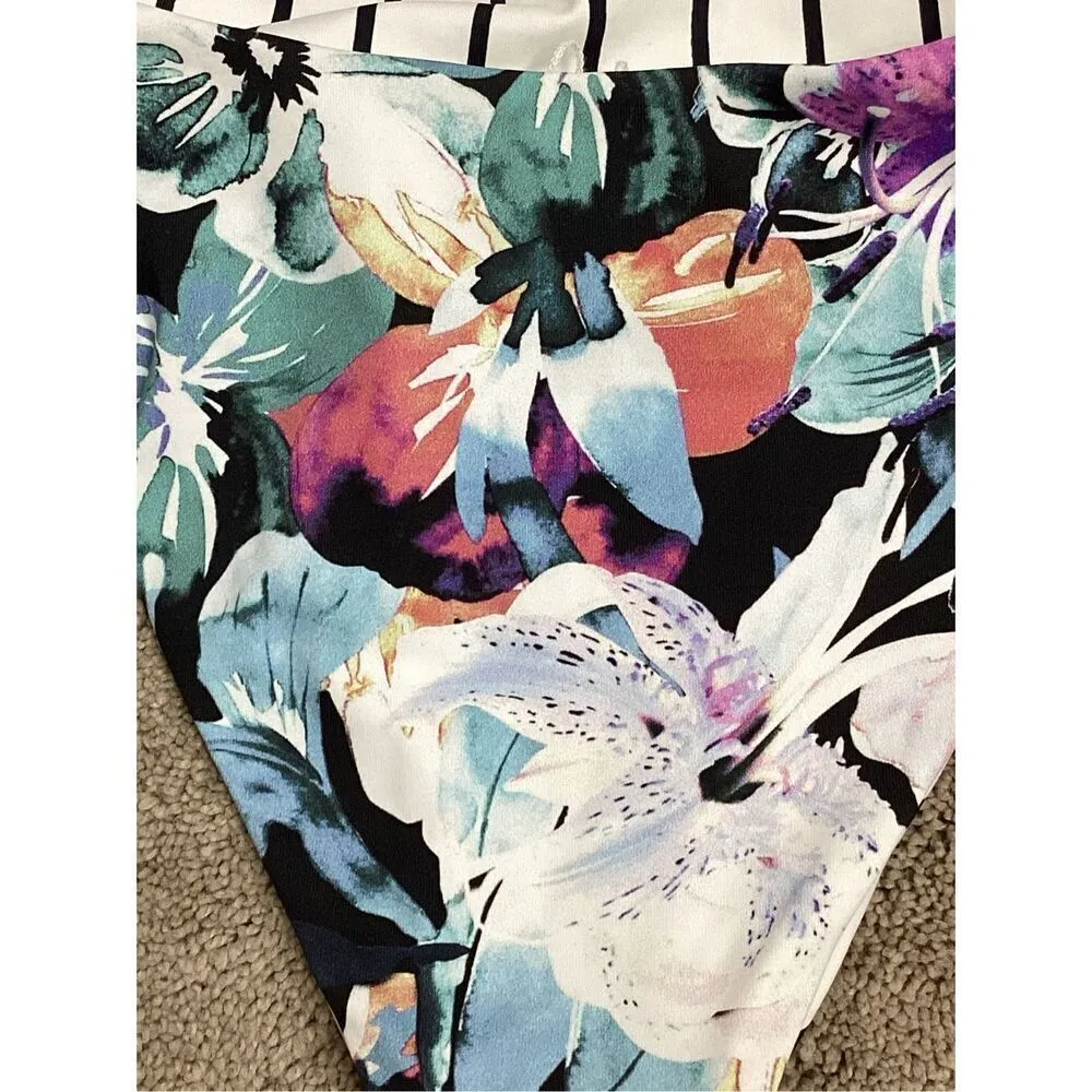 New. WET watercolor floral reversible swimsuit. X-Small. Retails $208 - Image 12
