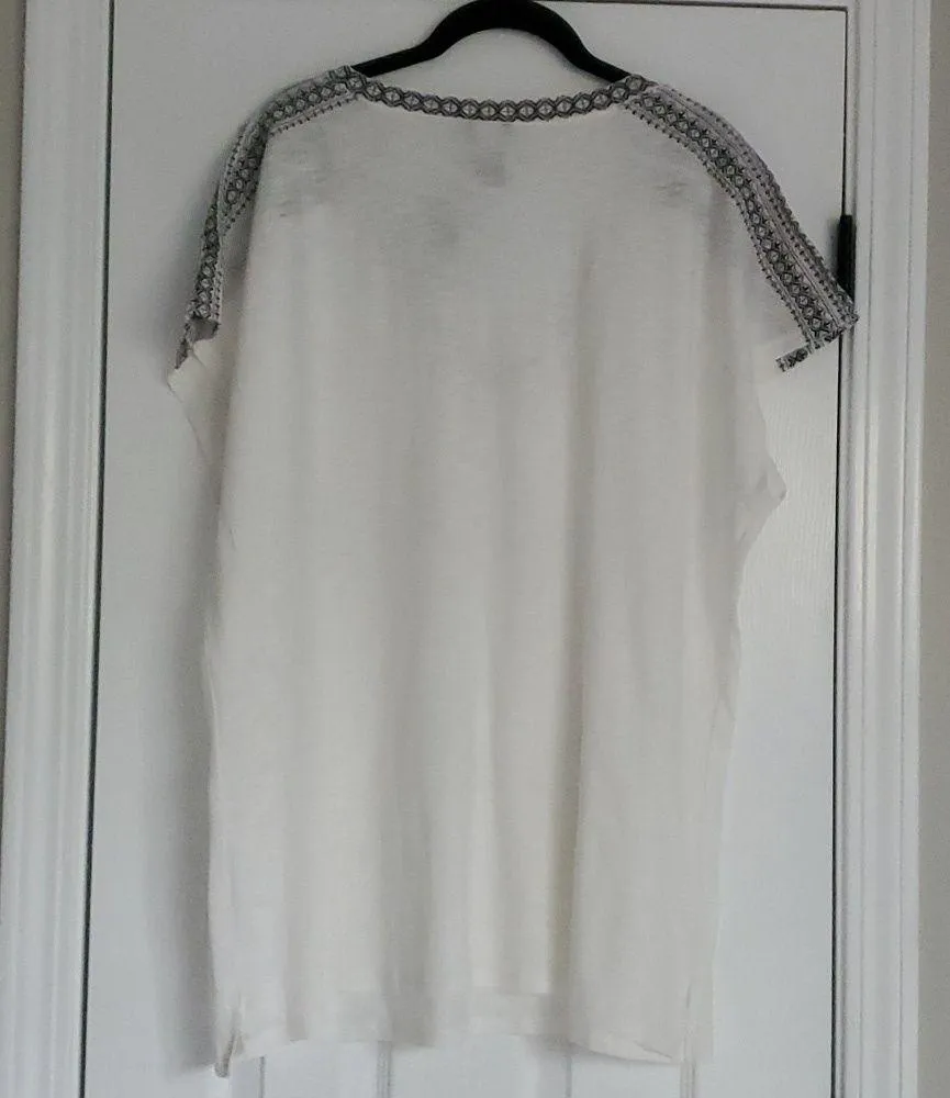 NWT Torrid Embroidered V-Neck Dolman Sleeve Short Sleeve Top - Image 13