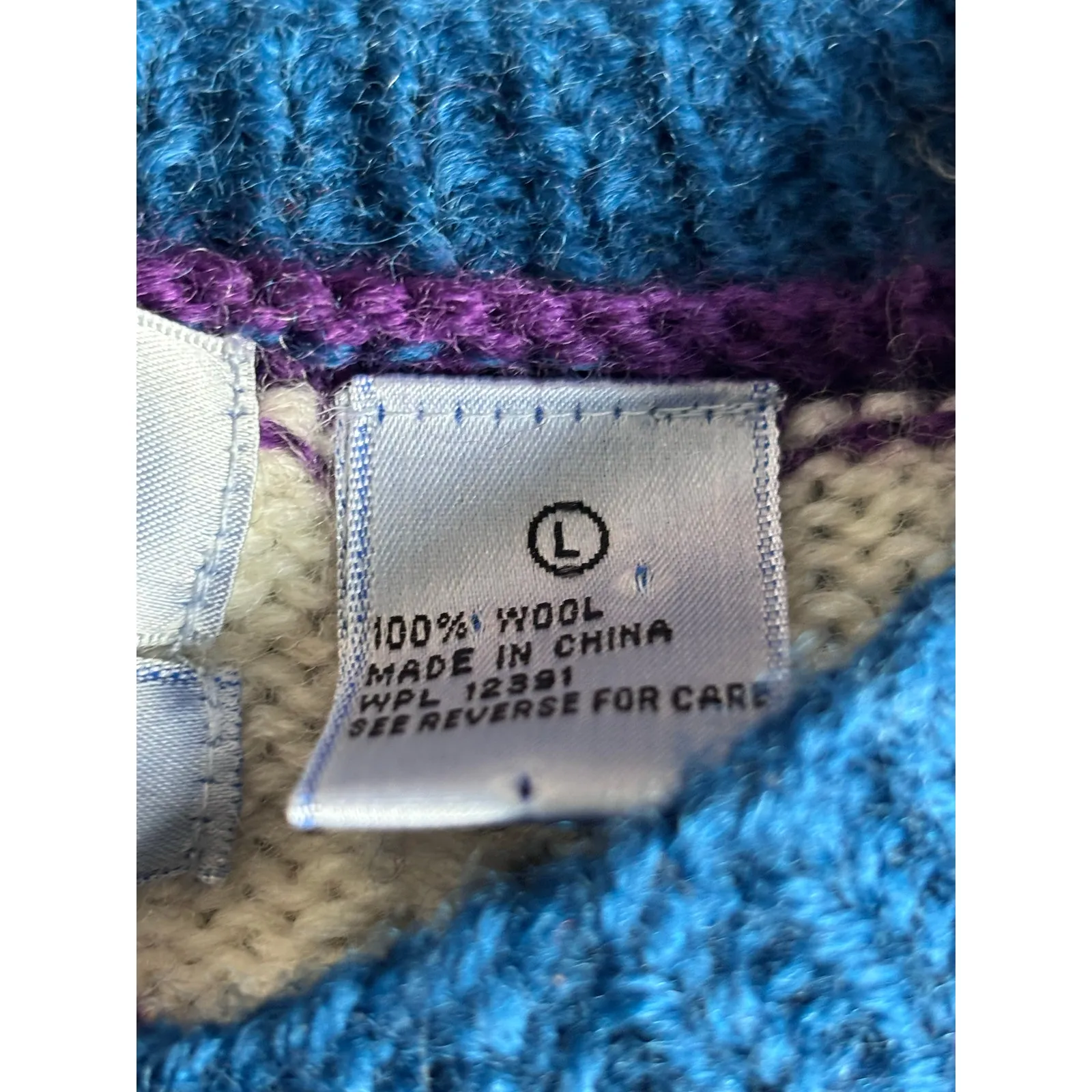 Vintage Northern Isles Hand Knit Chunky Wool Autumn Leaf Yoke Sweater Blue Fall Black Size L - Image 9