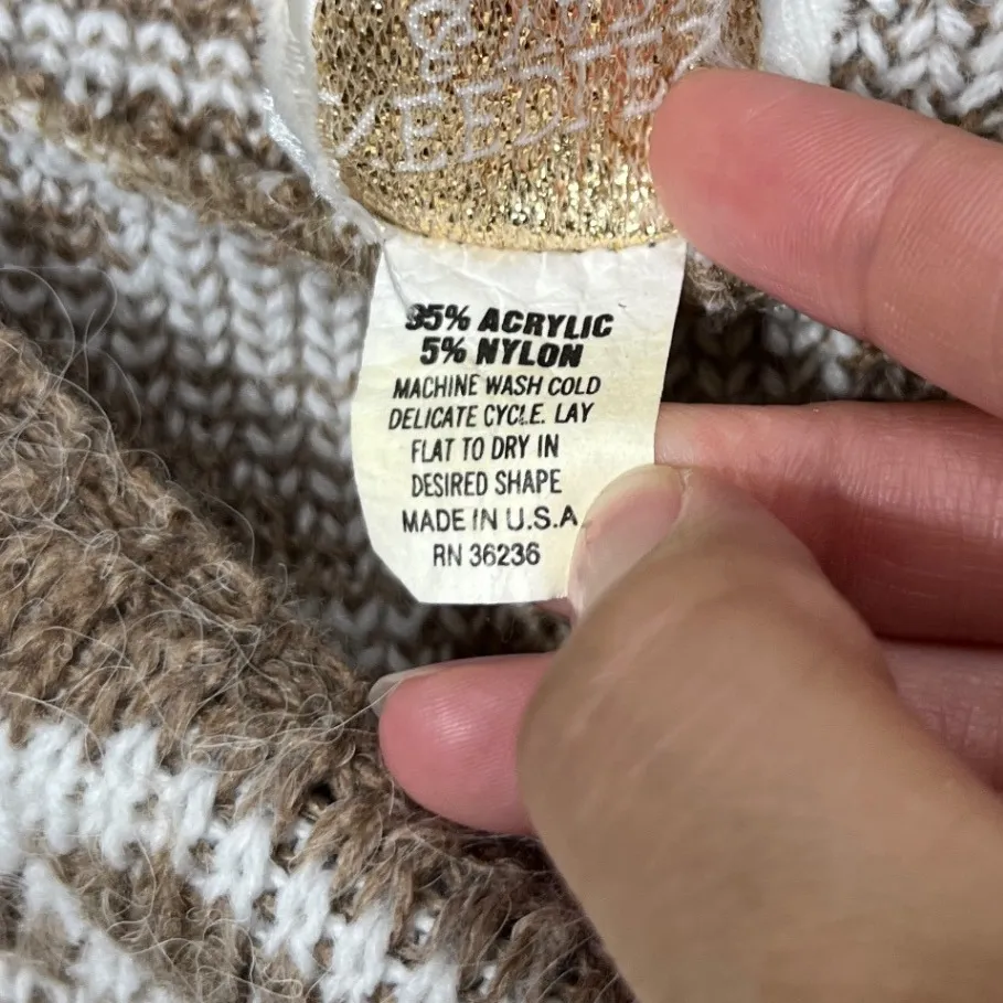 Needles & Yarn Women's Snowflake Patchwork Knit Sweater Brown White Long Sleeve Size L - Image 5