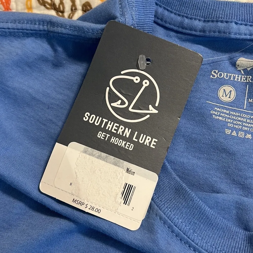 SOUTHERN LURE womens medium casual short sleeve t - Image 4