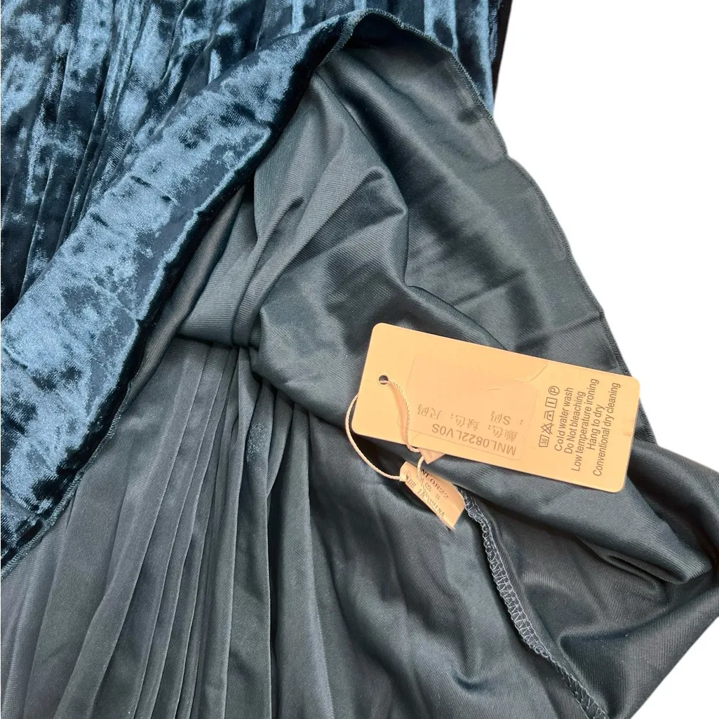 Blue Velvet Dress Adult Large Blue Stretchy Pleated Long 3/4 Sleeve Womens Small - Image 7