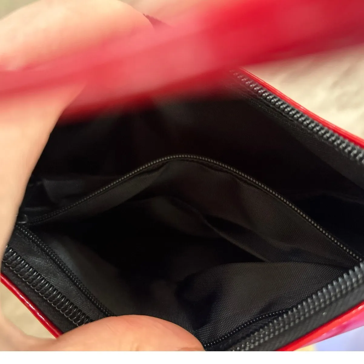 Vintage Y2K Red Patent Faux Leather S Initial Mini Baguette Bag - Image 6