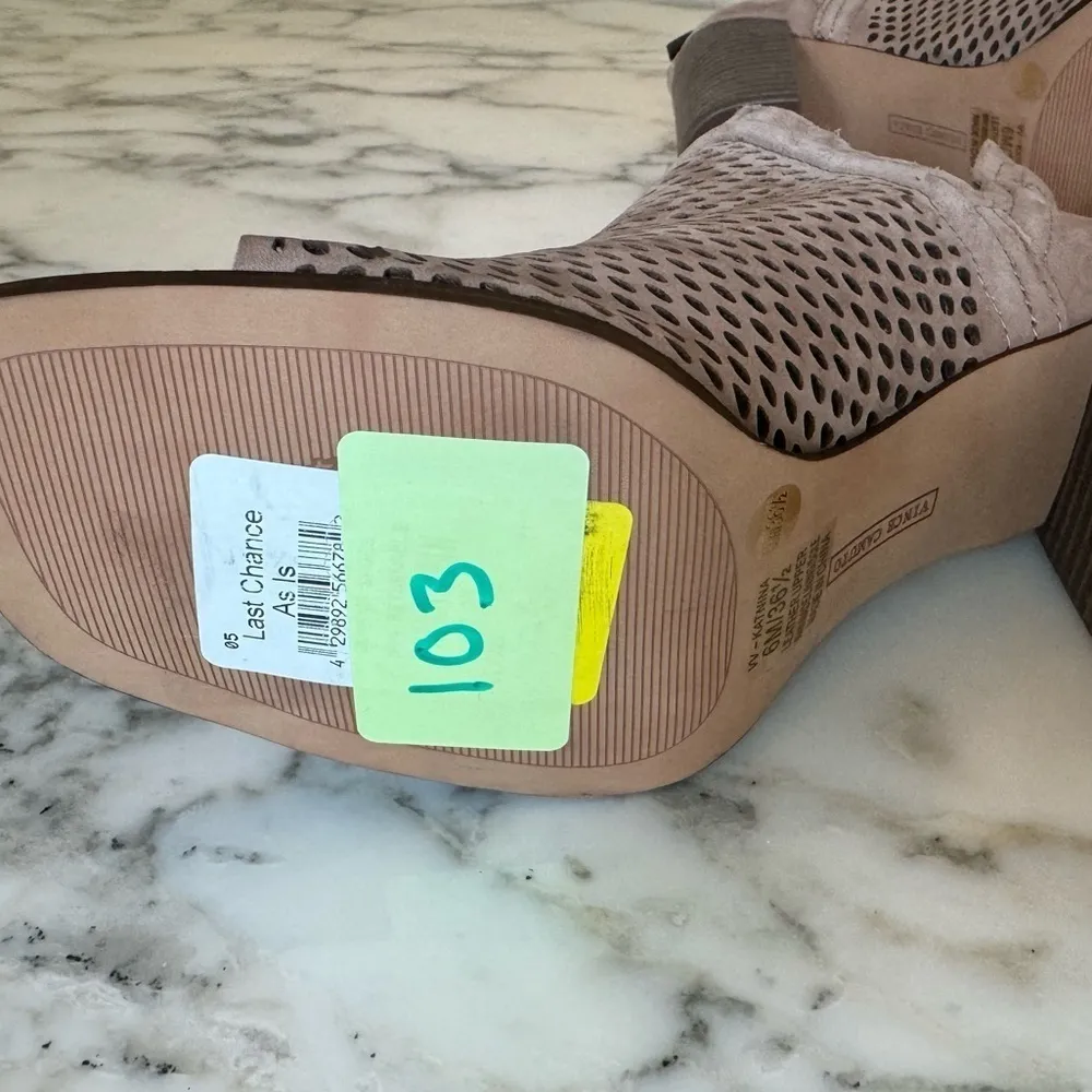 $32 New! VINCE CAMUTO Women's Katnina Perforated Leather Ankle Bootie Brown - Image 14