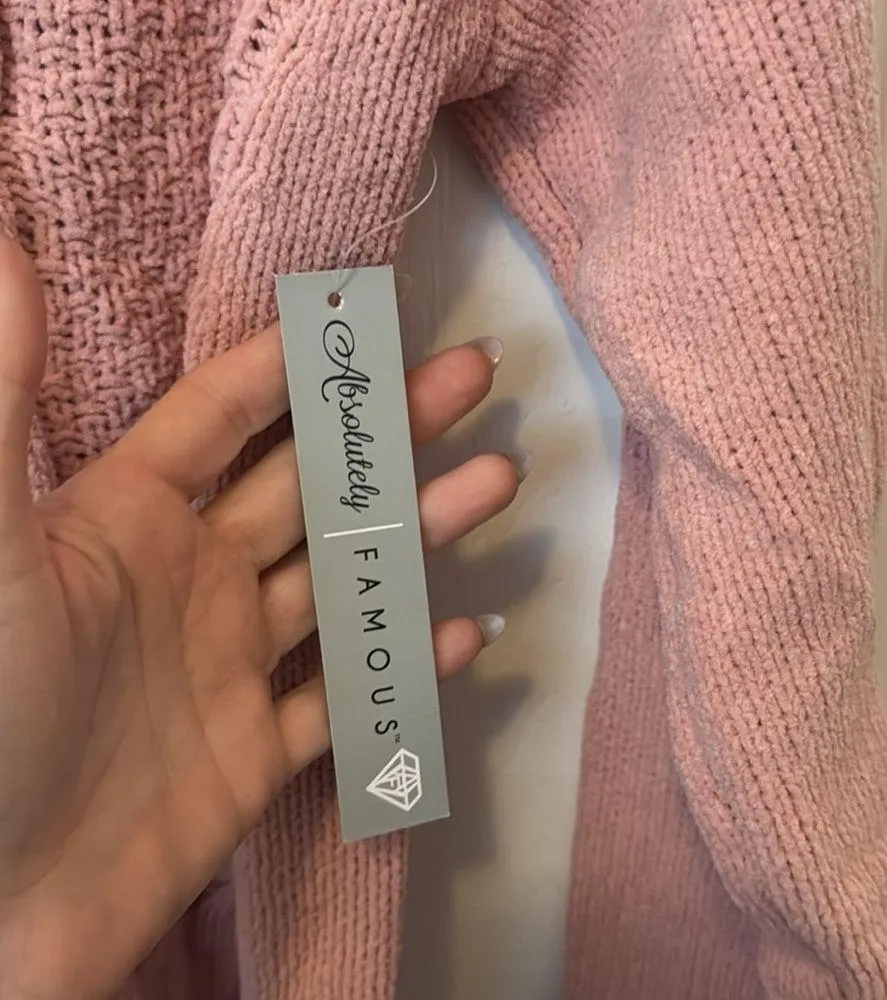 Absolutely Famous NWT Pink Braided Sweater Soft, Scalloped Bottom Size Small - Image 4