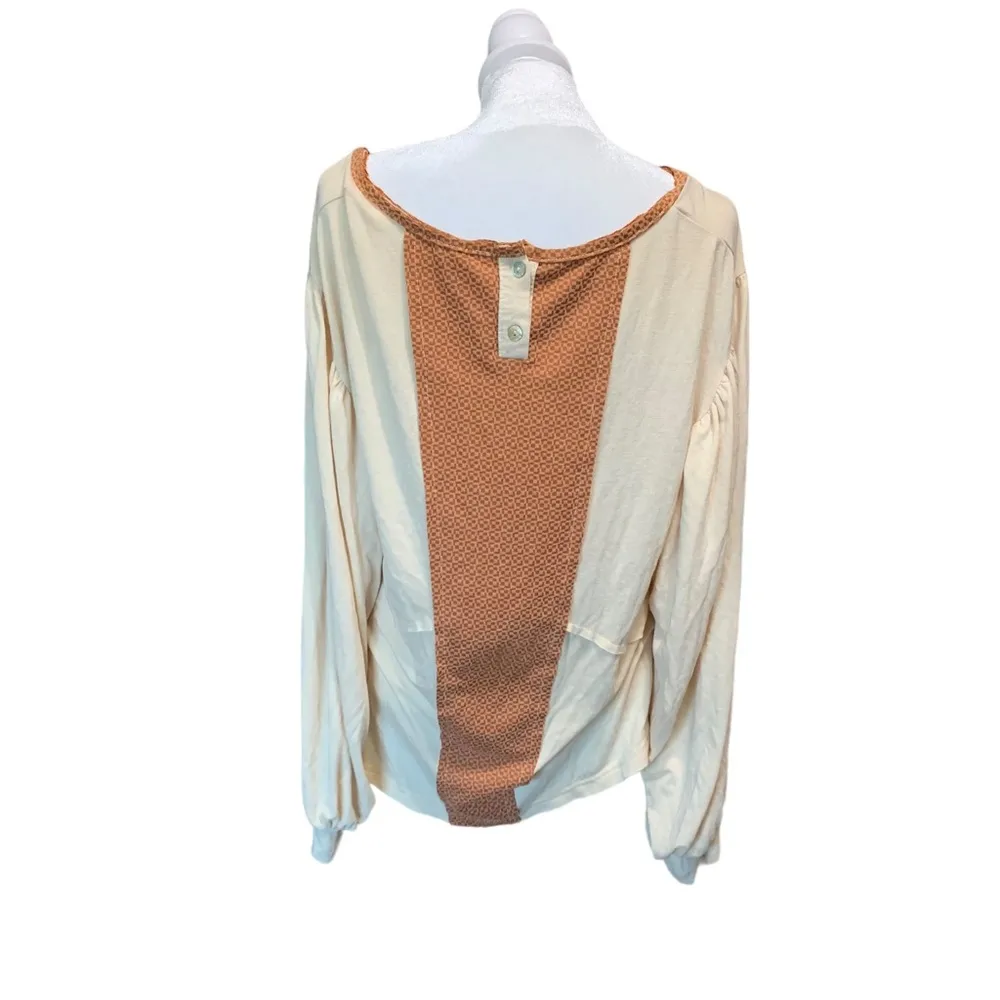POL women's oversized small blouse, cream and brown - Image 2
