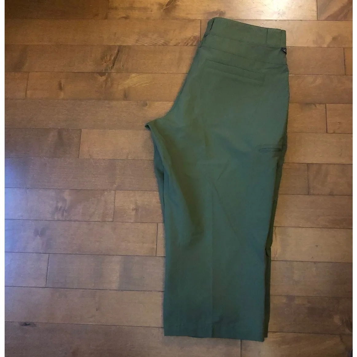 EMS® Women's Compass Trek Capri Green Pants outdoors summer size 12 - Image 4