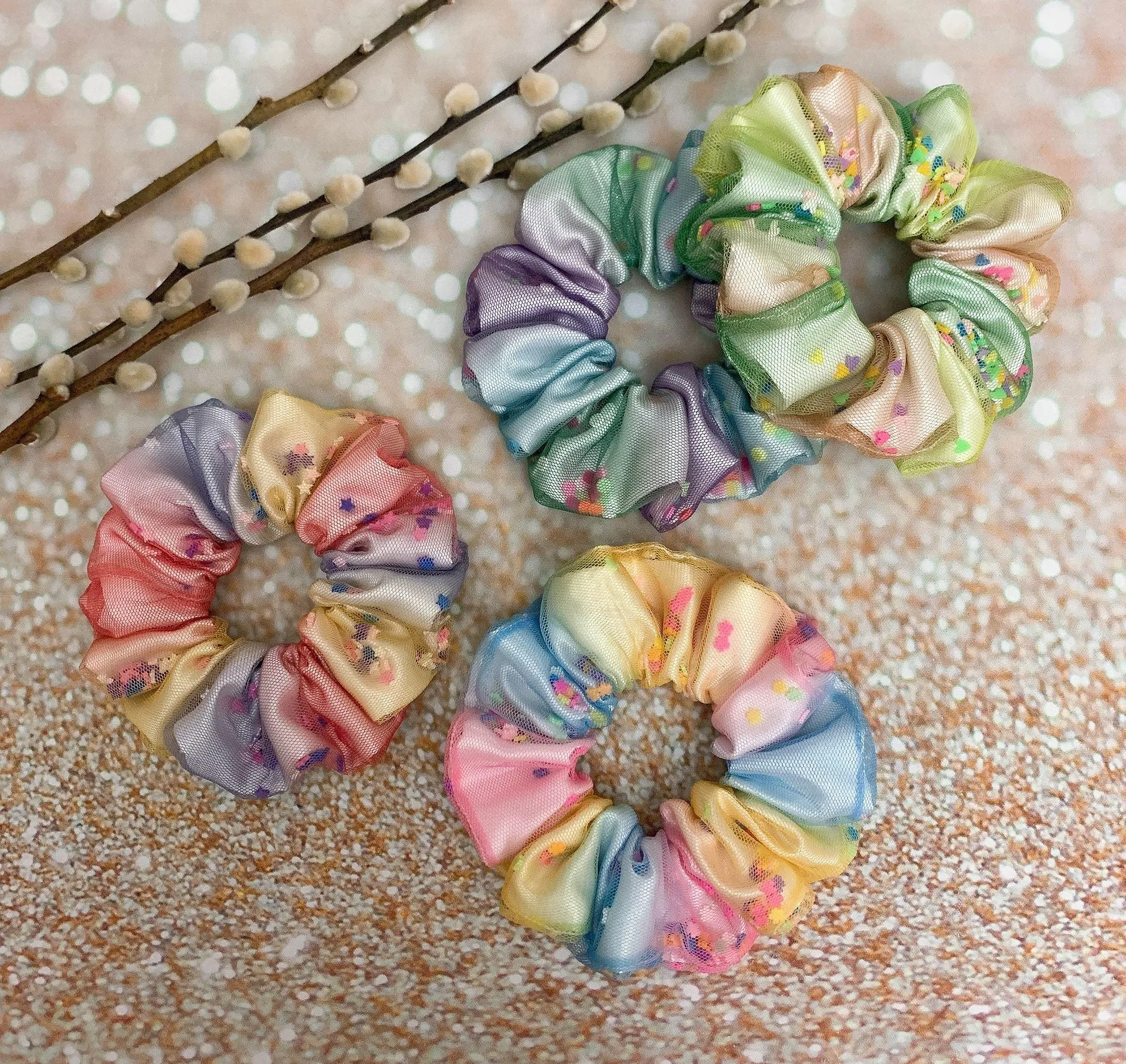 Green Ombré Confetti Shaker Scrunchie Hair Accessories - Image 5