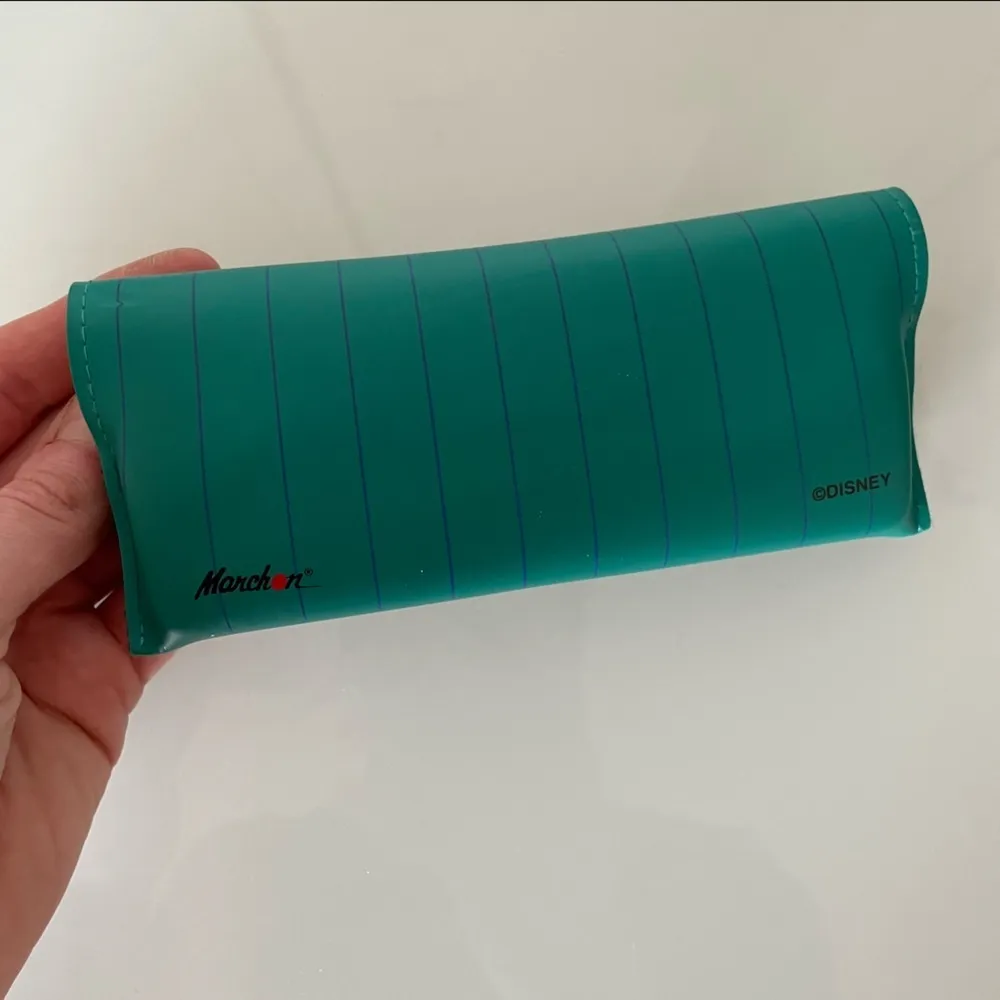 Vintage Mickey Mouse eyeglass case - Image 5