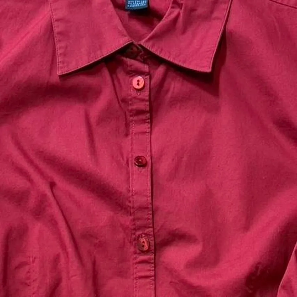 Y2K Dark Red Stretch Button Up Casual Shirt - Image 5