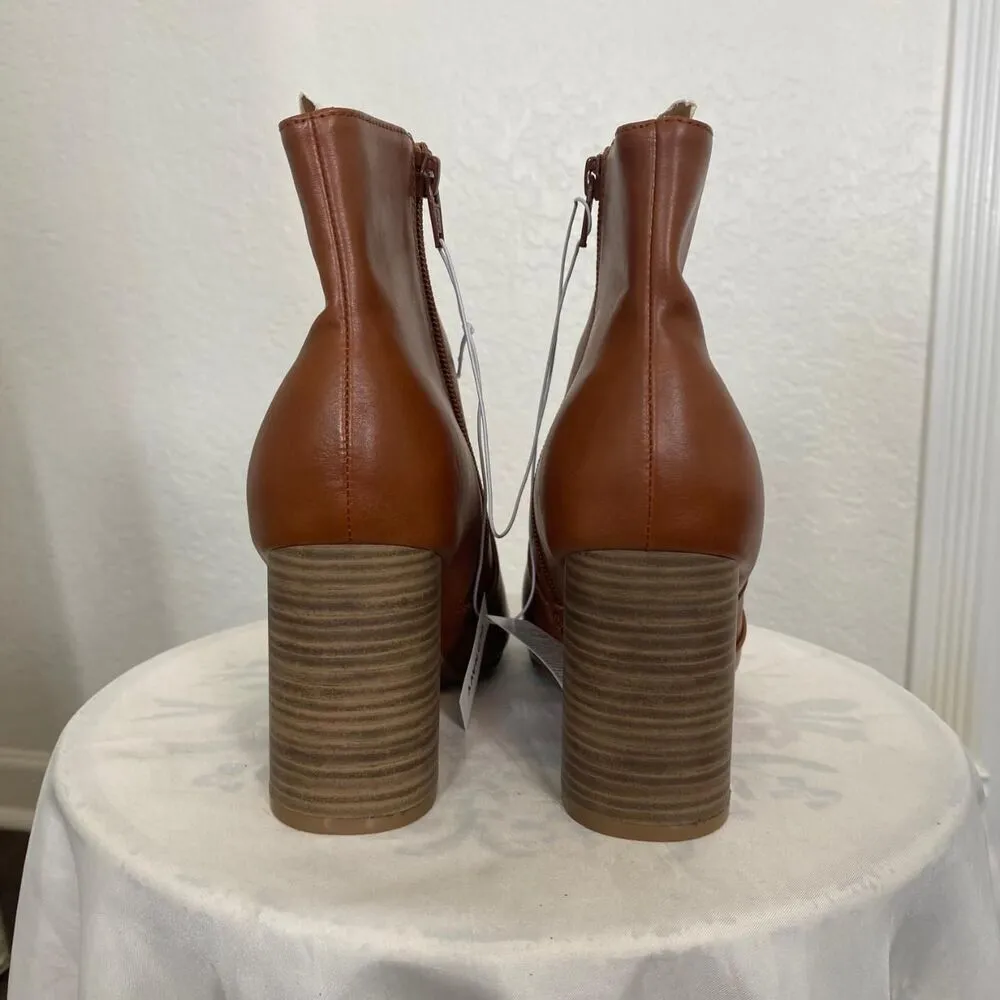 Old Navy NWT Elegant Cognac Brown Faux Leather Heeled Ankle Boots US 7 - Image 3