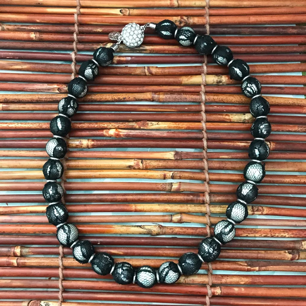 White House Black Market Faux Pearls Covered in Lace Necklace - Image 5