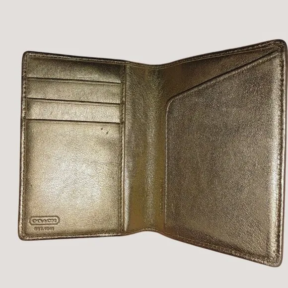 Coach Gold Beigh Signature Canvas Logo Passport Leather Bi Fold Wallet Travel - Image 2