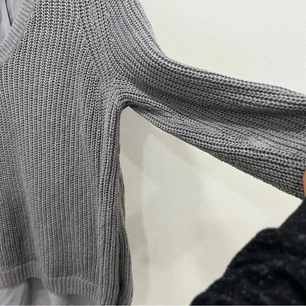 Torrid  sweater 00 - Image 3