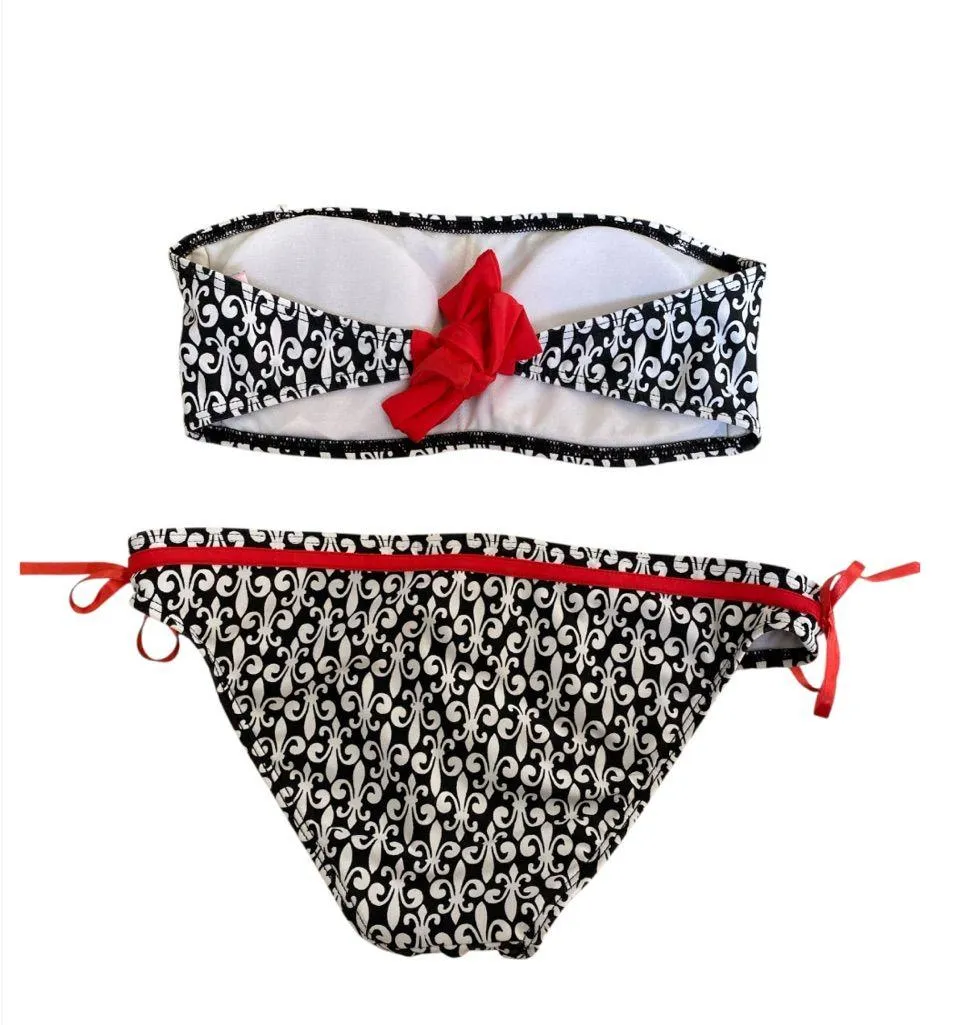 Waterfront surf Vintage y2k Black and White Patterned Bikini with Red Accents - Image 2
