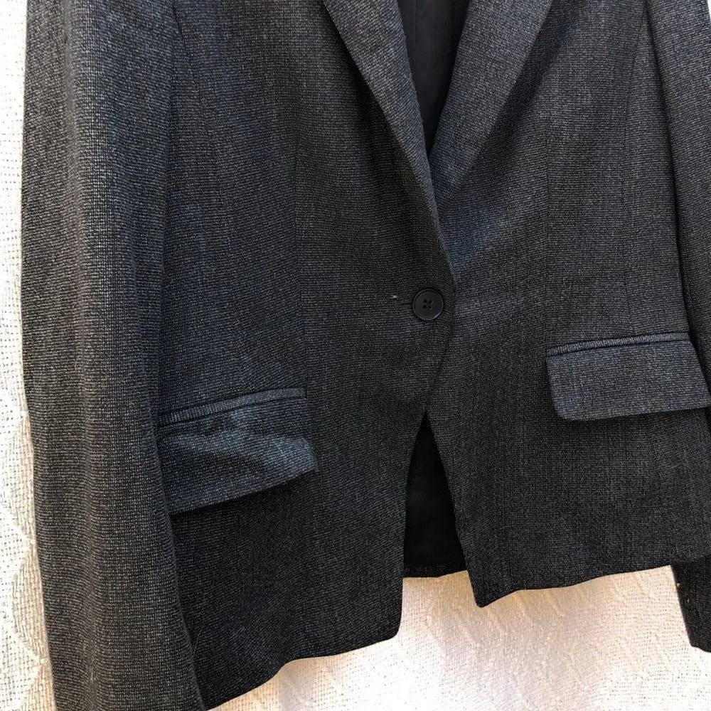 Ann Taylor Blazer‎ - Image 4
