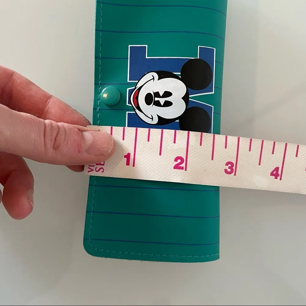 Vintage Mickey Mouse eyeglass case - Image 7