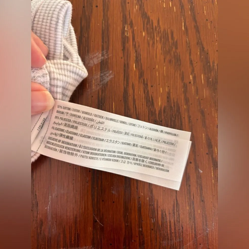 Abercrombie gray and white stripe tank top size small cotton blend - Image 3