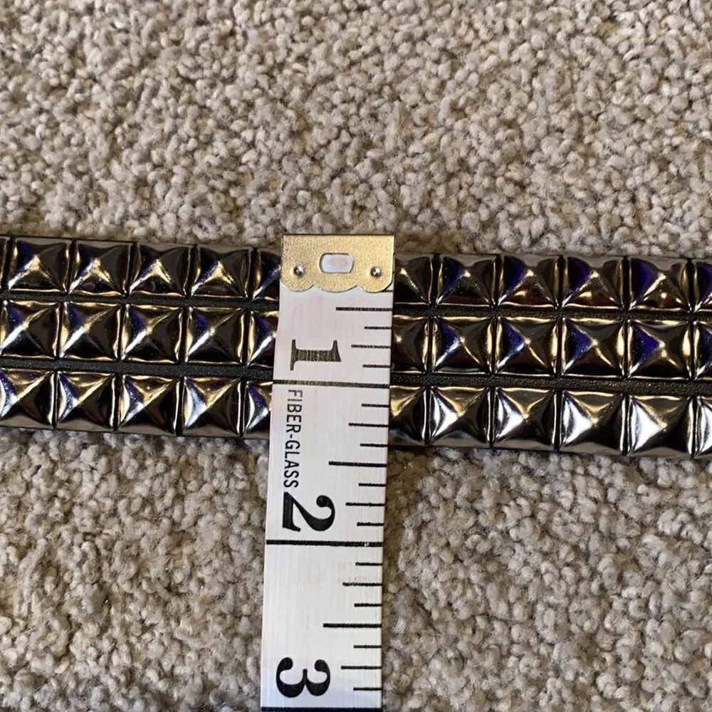 Women’s Black Belt with Silver Metal Detail Size M NWOT Black Size M - Image 5